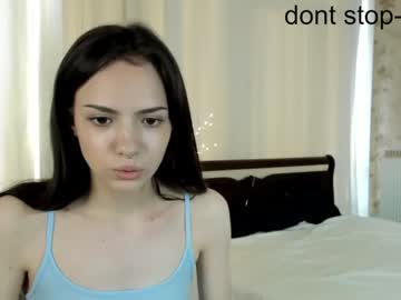 girl
        vexxix_ cam image #1712959