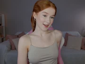 girl
        leahsthetics cam image #6370398