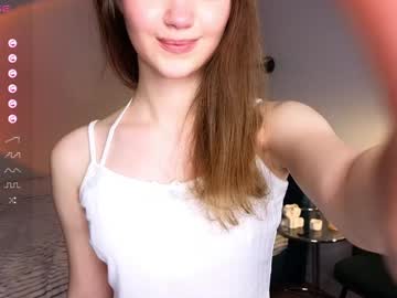 girl
        delicasy cam image #5563832