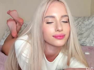 girl
        katebremar cam image #6598871