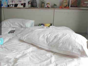 girl
        lucysmoothi cam image #2384662