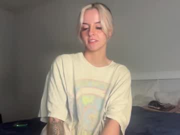 girl
        bbybridget cam image #6056593