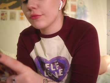 girl
        hefty_wrongdoer cam image #4678606