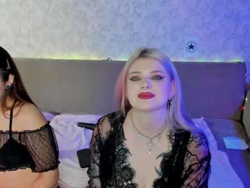 couple Sex Cam Girls Roleplay For Viewers On Chaturbate with moon_ari