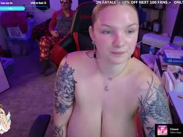 couple
        thelilithjane cam image #5390579