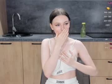 girl
        haileeholman cam image #2740261
