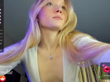 girl
        bestblondiiecb cam image #628534