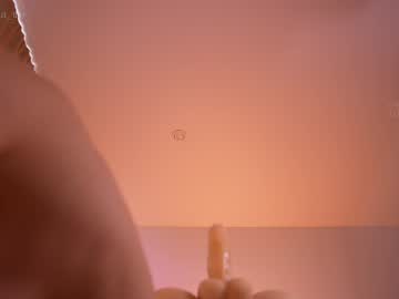 girl
        lil_eva cam image #6581403