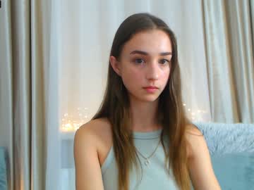 girl
        lana__j cam image #1839538