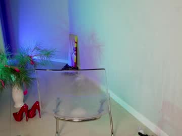 girl
        toomuch_wet_ cam image #5759249