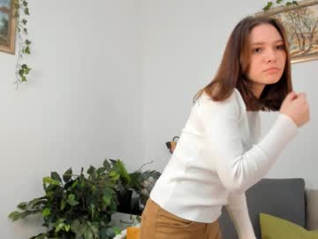 girl
        edlingise cam image #4905630