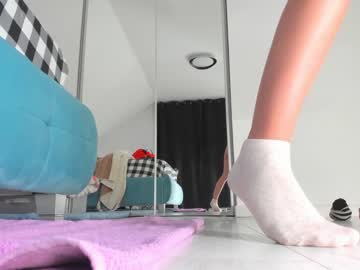 girl
        sweetpornface cam image #3244204