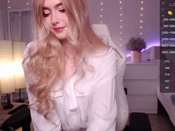 girl
        vonnalein cam image #3892346