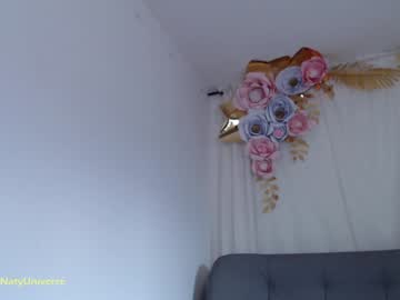 girl
        cutenataly cam image #6032710
