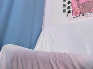 girl
        molly_mares cam image #6271787