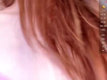 girl
        lerieola cam image #2357881