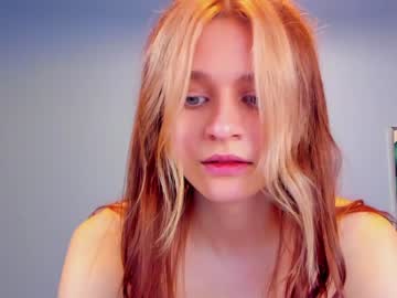 girl
        sansa_quincy cam image #1726299