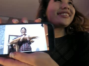 girl
        tiya_tinn cam image #3197790
