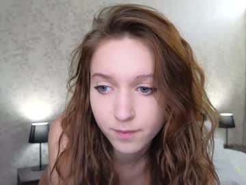 girl
        tadammary cam image #3995080