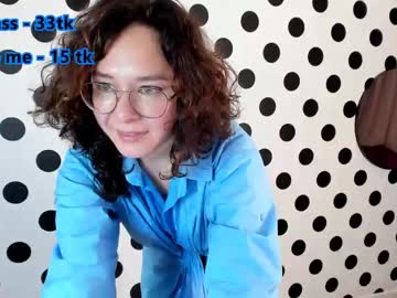 girl
        amandaberry cam image #151011