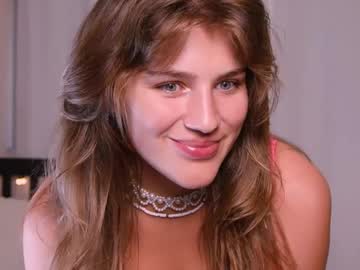 girl
        harley_blanco cam image #6111282