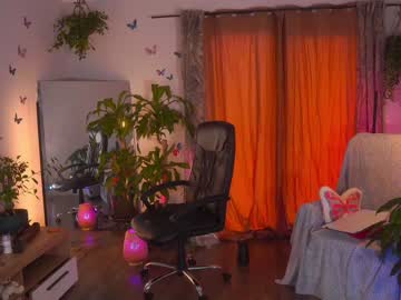 girl
        juicyandthepussyblvd cam image #1257607