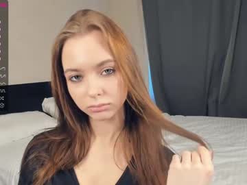 girl
        arlenebrooks cam image #503219