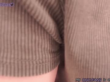 girl
        evelynpiers cam image #1971824