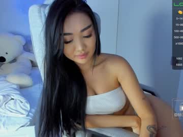girl
        miyong_7 cam image #1469190