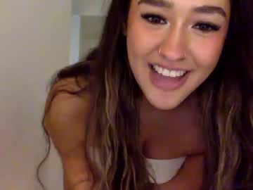 girl
        teleaevansss cam image #4373950