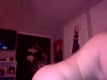 girl
        kirbypussy cam image #1832542