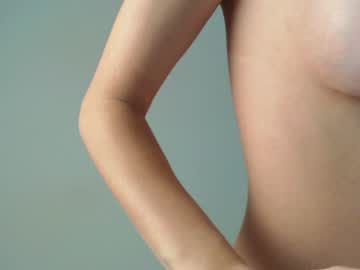 girl
        trixie_taylor cam image #5445634