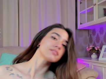 girl
        mariemelons cam image #4636928