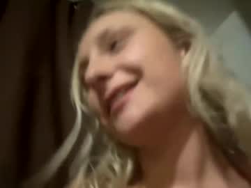 girl
        electricmal cam image #4862244