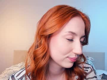 girl
        quennaedger cam image #5715110