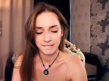 girl
        georginacroke cam image #6881064