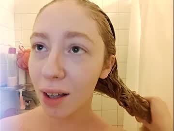 girl
        blonde_katie cam image #3517829