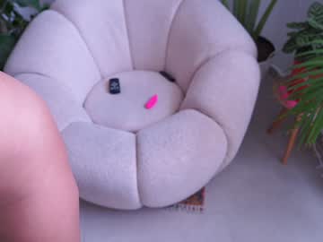 girl
        rebeccastonee cam image #2107648