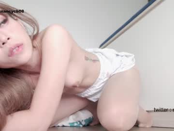 girl
        monstarnancy08 cam image #2262192