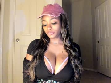 girl
        napudi1 cam image #3541659