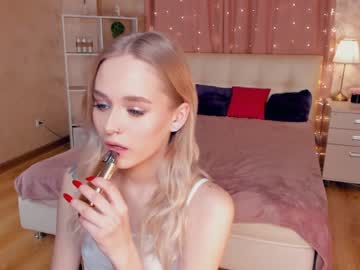 girl
        earthaevitt cam image #3712624