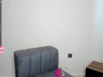 couple
        twerk_dance_live cam image #1258980