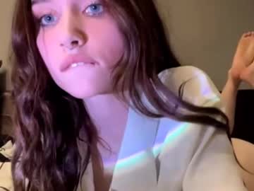 girl
        alluring_vibes_69 cam image #6712522