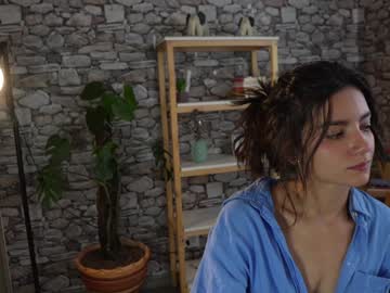 girl
        urcutelinda cam image #4930735