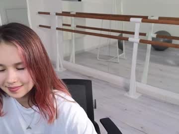 girl
        akira_soul_ cam image #1949950