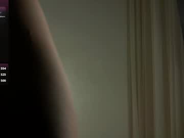 girl
        a_whole_eternity cam image #5046014