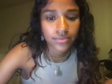 girl
        bestofceleste777 cam image #2061110