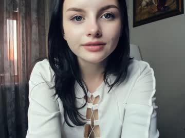 girl
        cute_caprice cam image #1672556