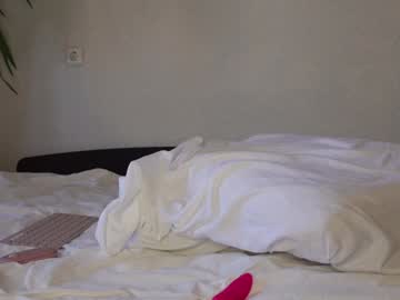 girl
        my_lina cam image #4304749