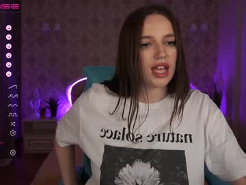 girl
        tipssiwave cam image #2065678